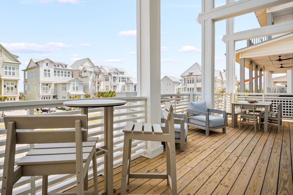 Coastline Drive - Custom Residence 