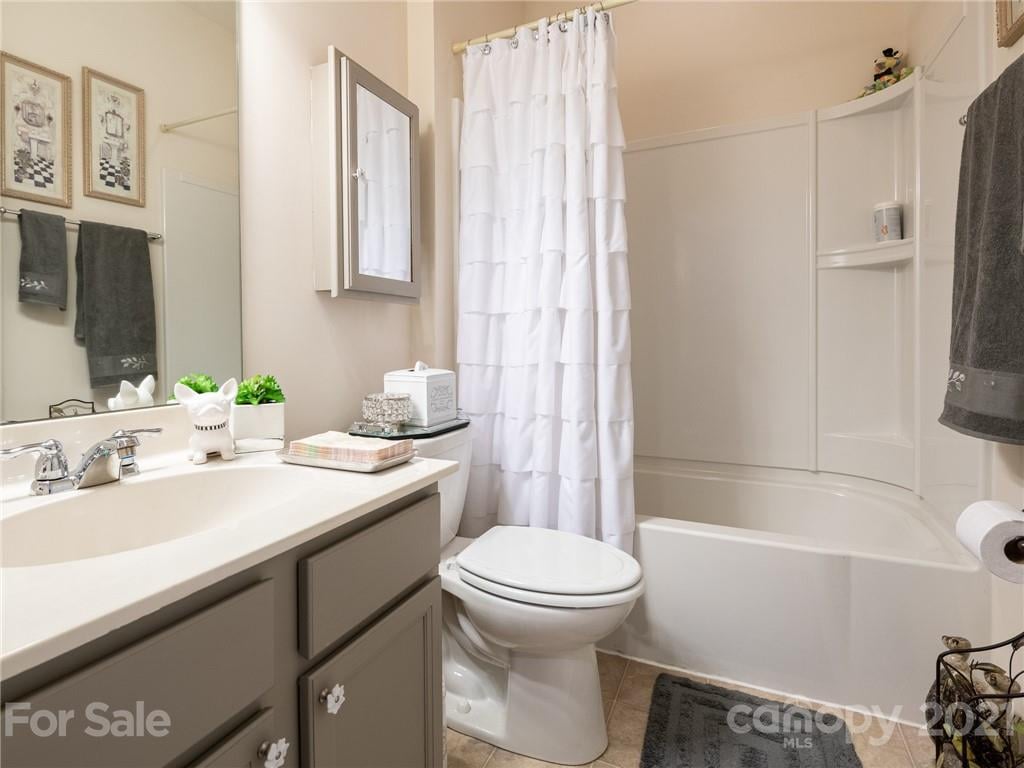 23076 Whimbrel Cir