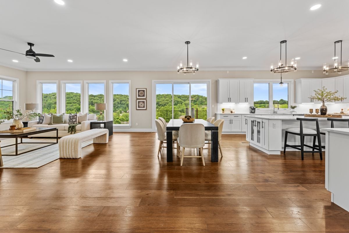 Completed New Construction Ranch in Saint Albans Vineyards