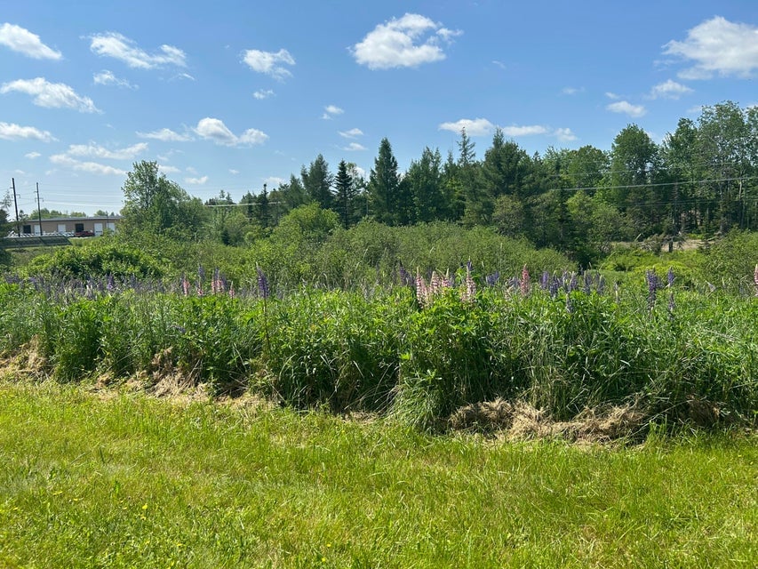 190 Bangor Road Ellsworth, ME 04605
