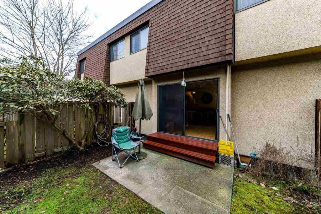 951 Old Lillooet Rd