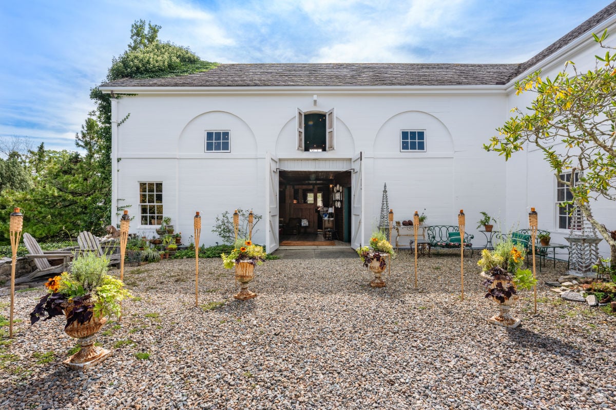 19 Pleasant Street - Moors End