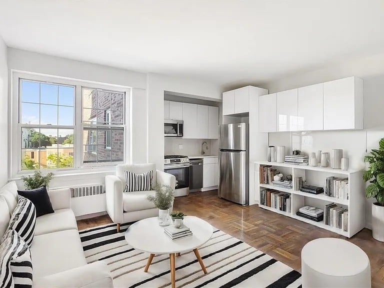 210 Pelham Road Unit:3P