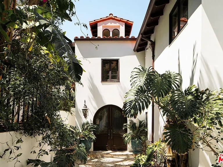 2225 Malaga Rd