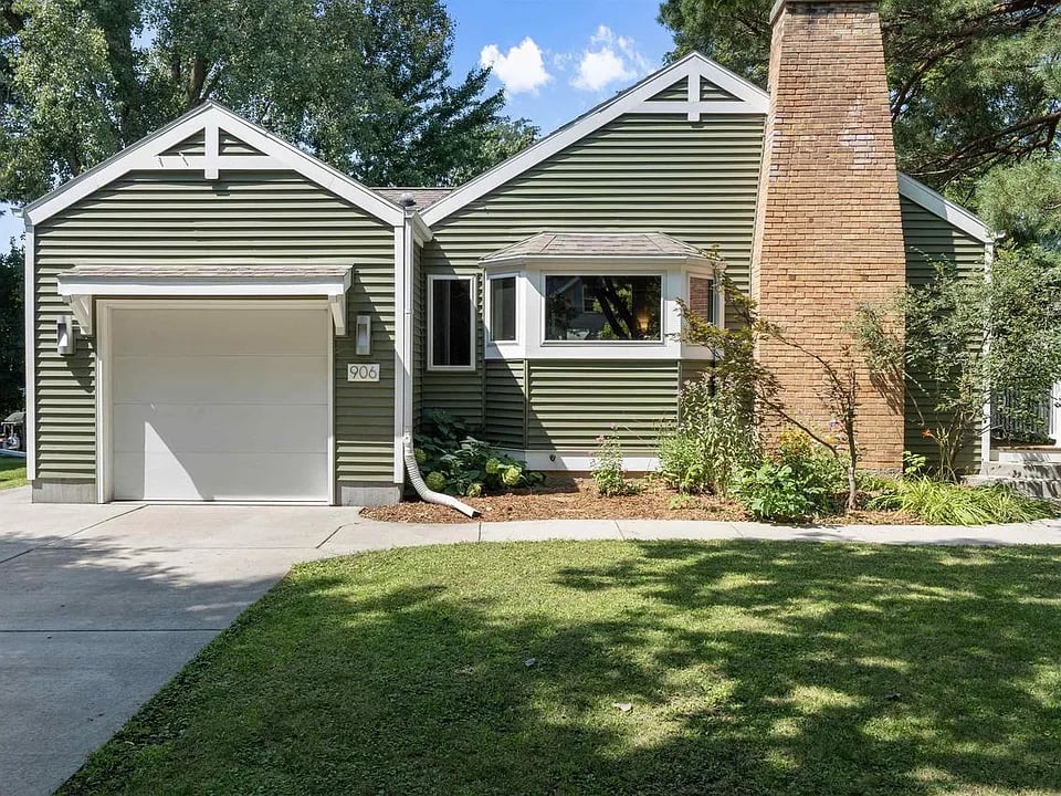 906 Swarthmore Ct