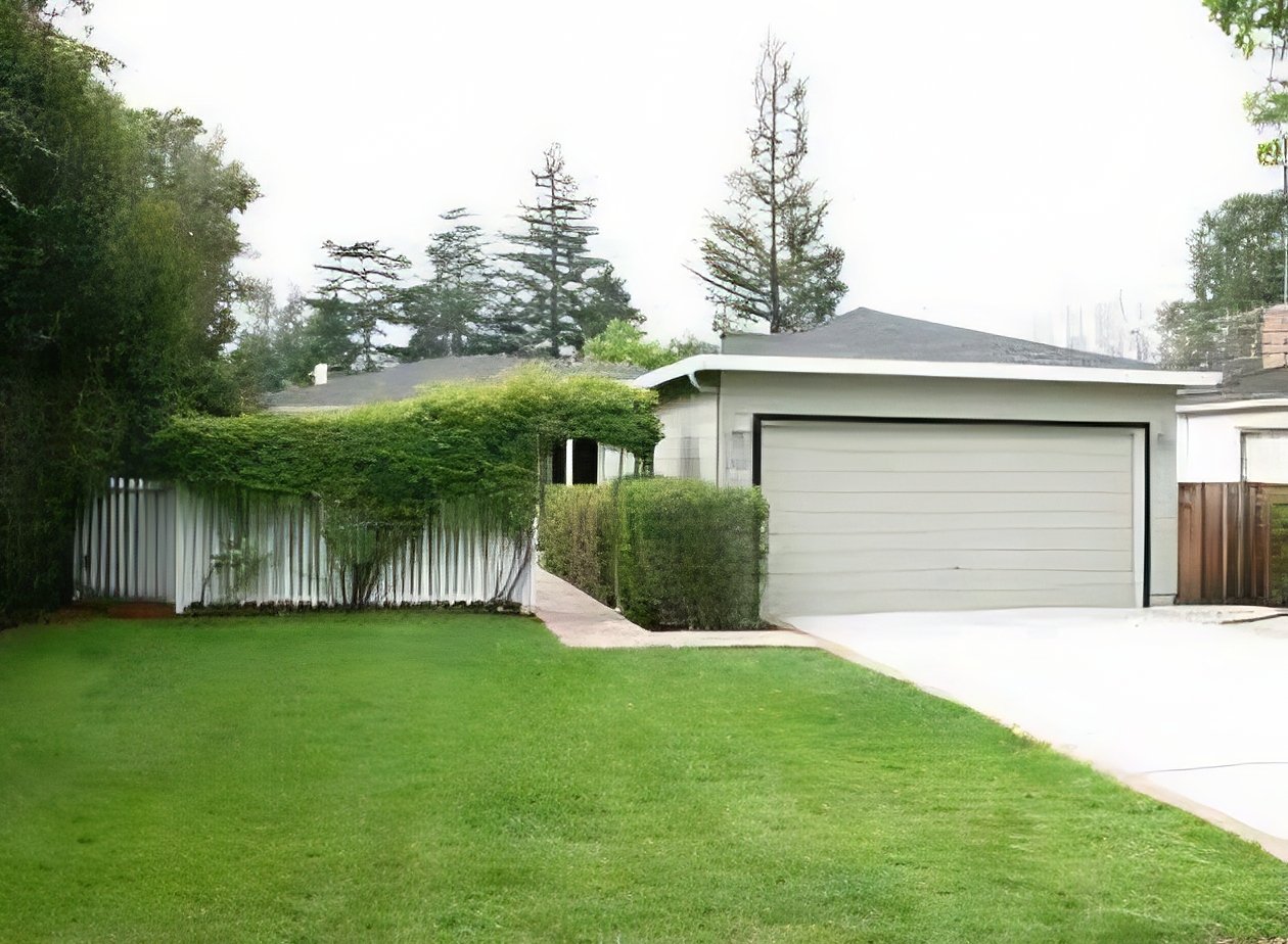 215 University Drive