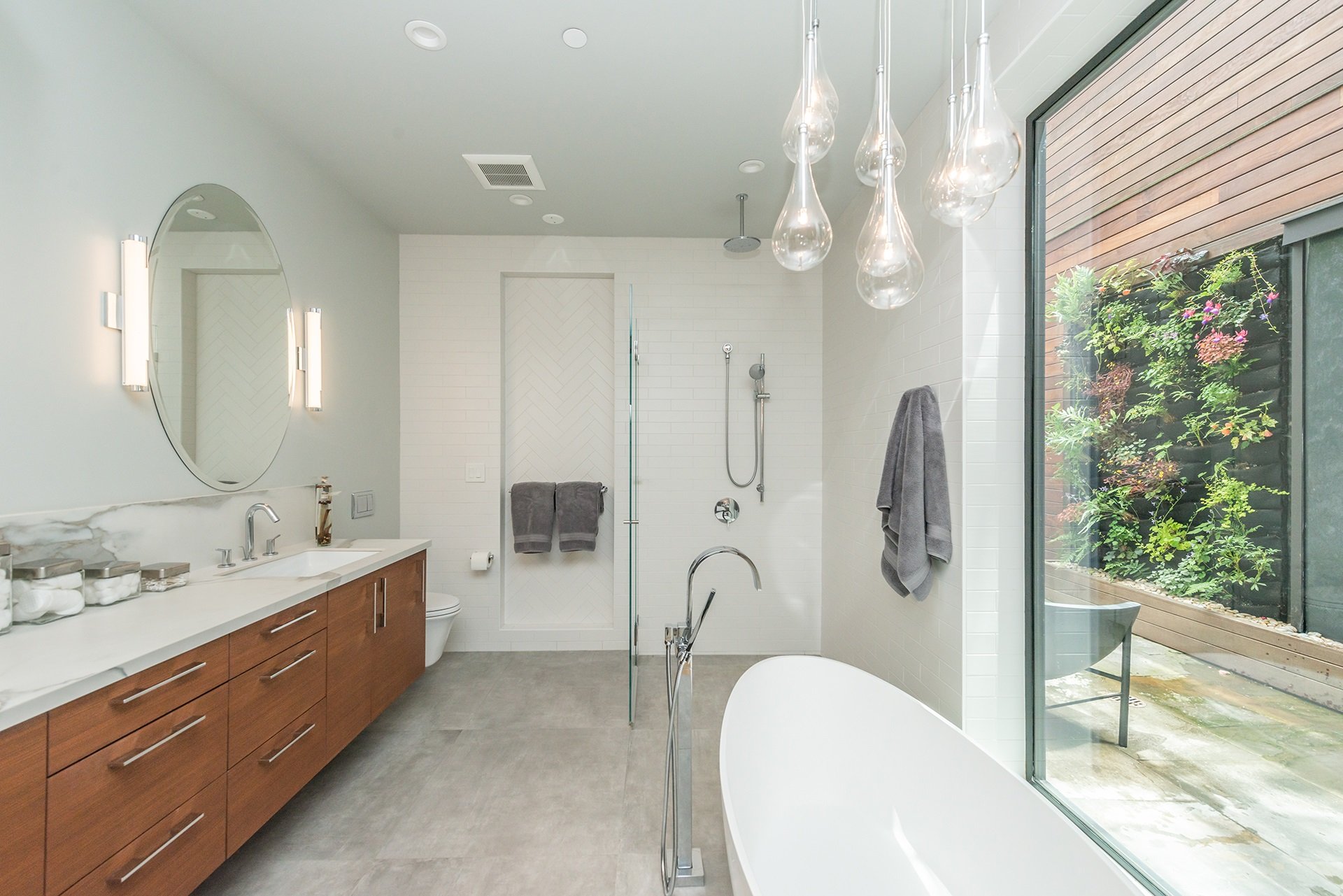 858 Ashbury