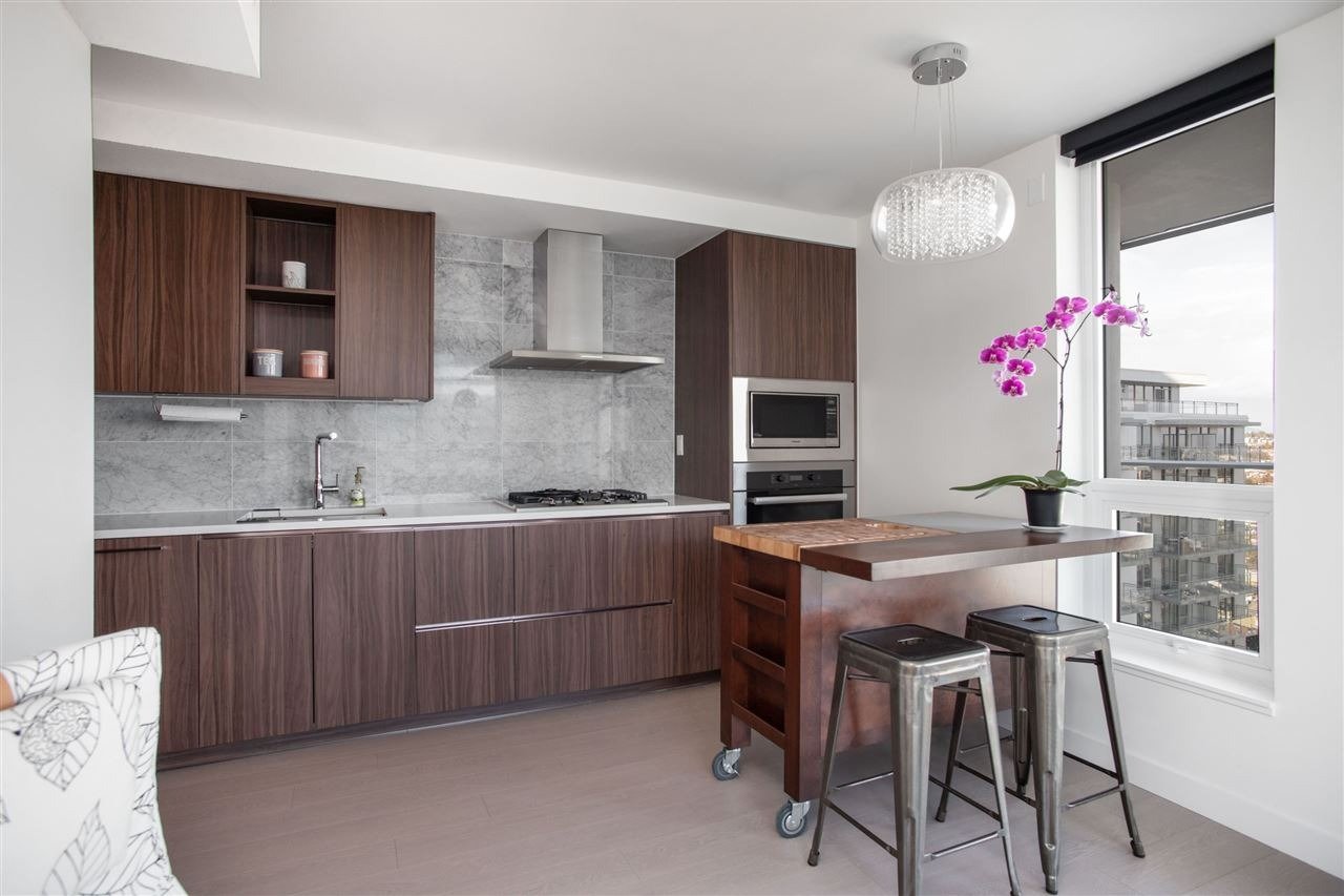 455 SW Marine Dr, #2501