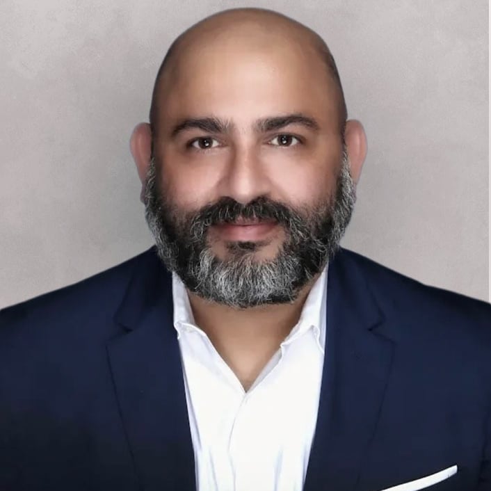 Sumit Parbhakar Woodbridge Township, NJ Real Estate Agent Headshot