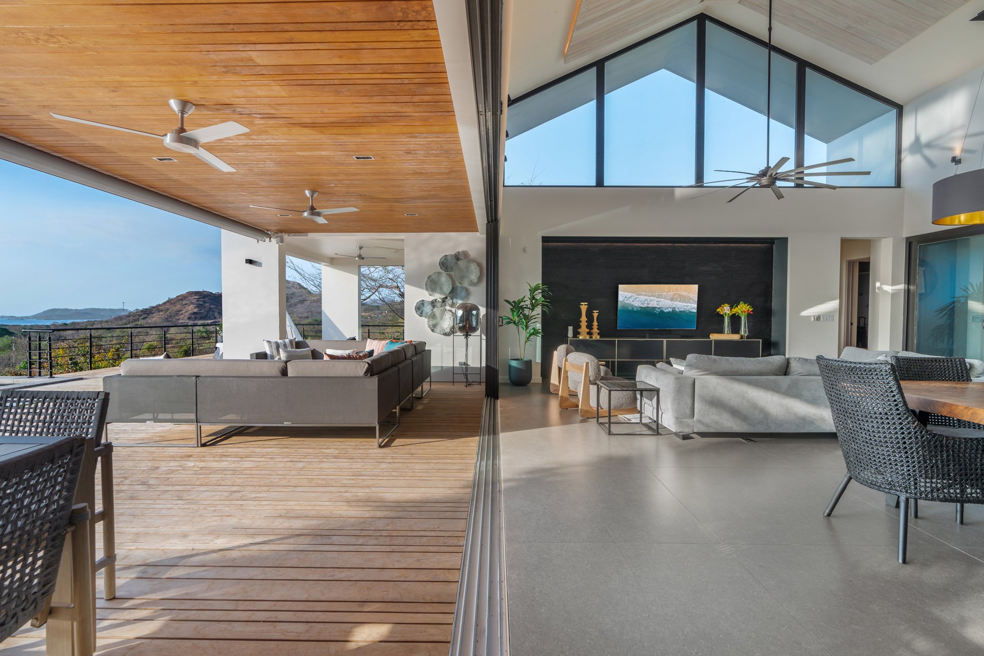 Casa Sombaile | Luxury Ocean View Estate with Proven Rental Income in Mar Vista
