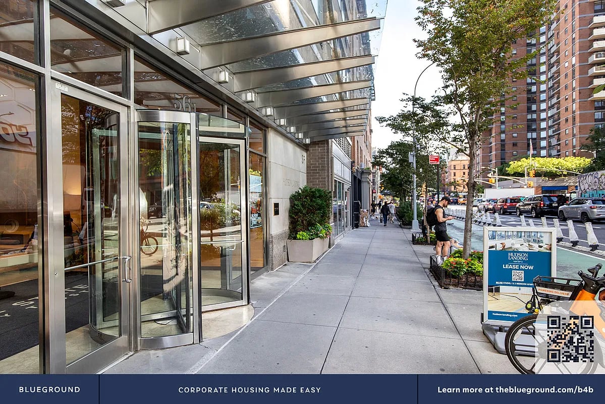 561 10th Avenue #21D