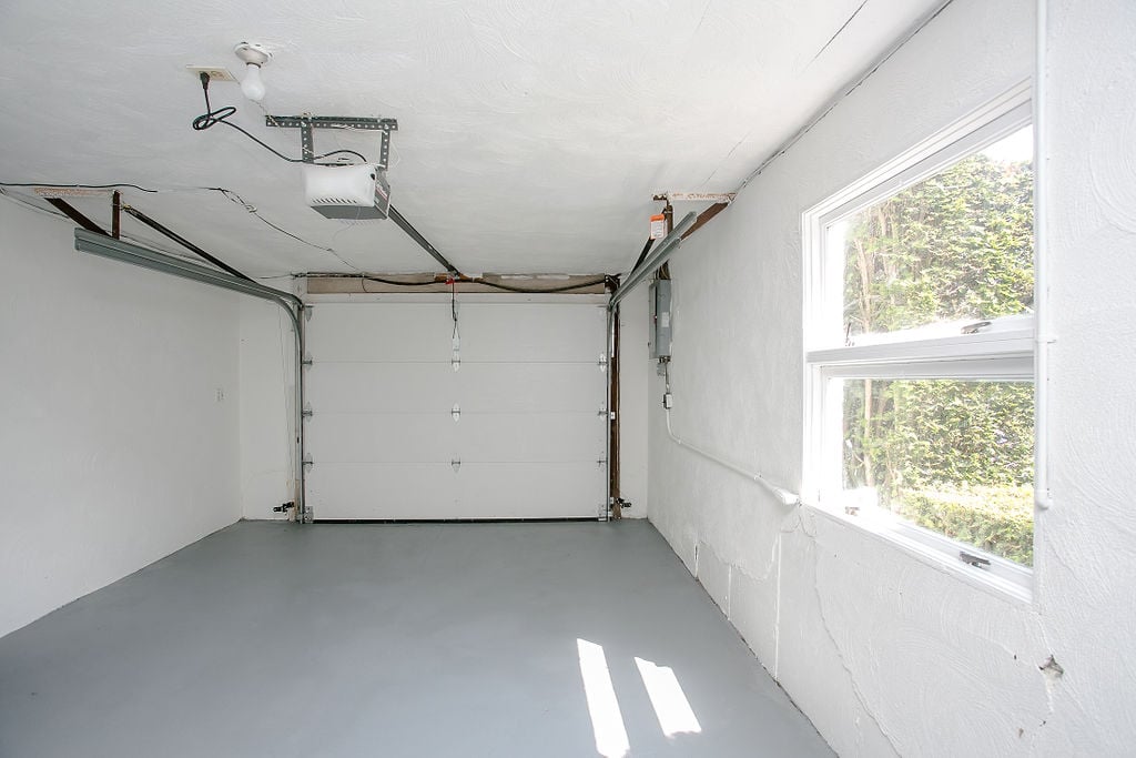 2 Sherri Lane, Middletown RI, 02842