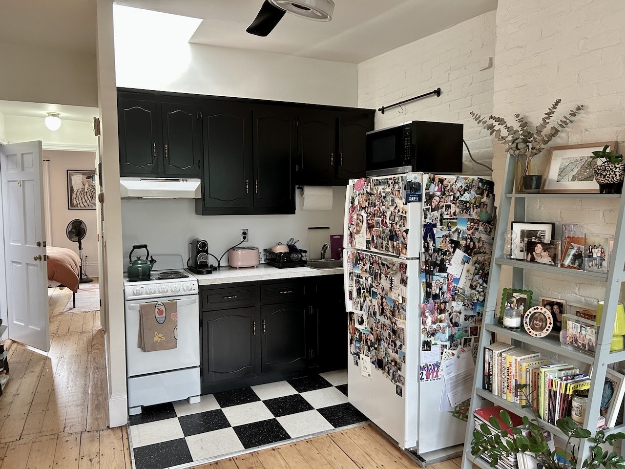 Available AUGUST - Appleton Street 1 bed 1 bath - Just Painted and Floors done - Heat and Hot water included - Pets are ok! 