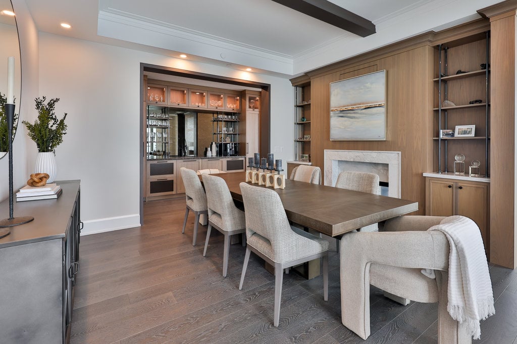 2060 Lakeshore Road #2101