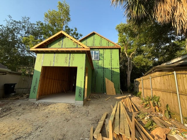 102 EGRET Street