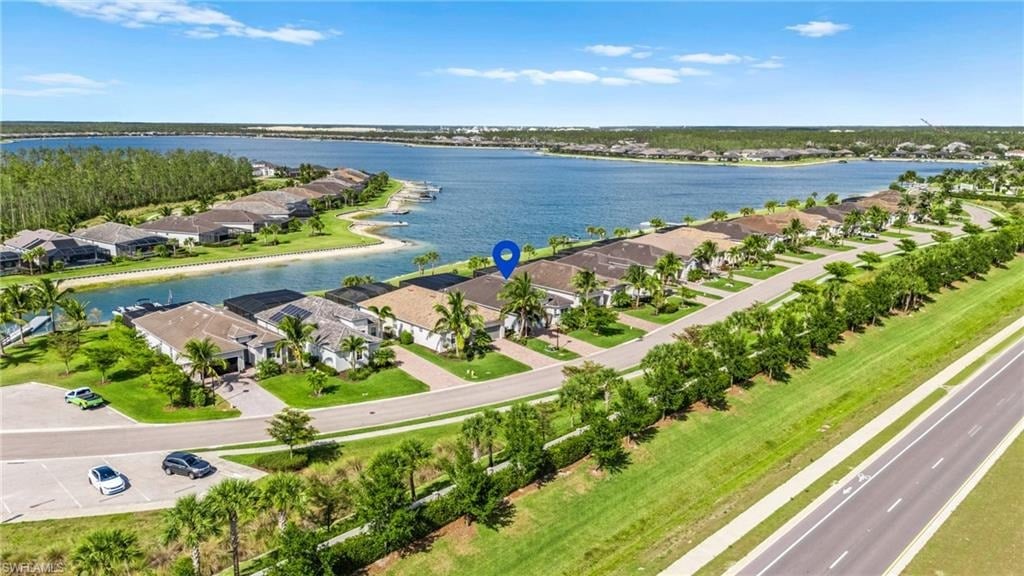 15248 Blue Bay Cir