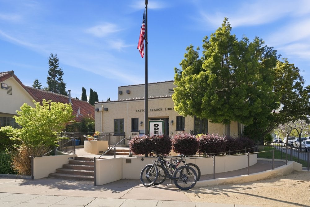 The Grove at Capuchino