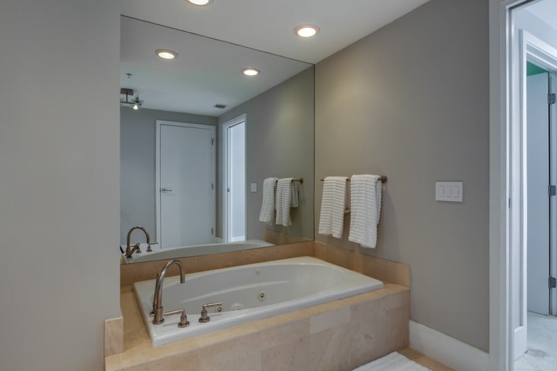 Falcon+Gonsalves List Mid-Miami Beach Mosaic $2.850M Sky Home