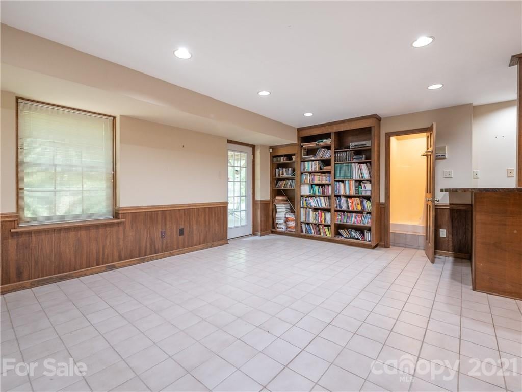 1791 Silverwood Dr