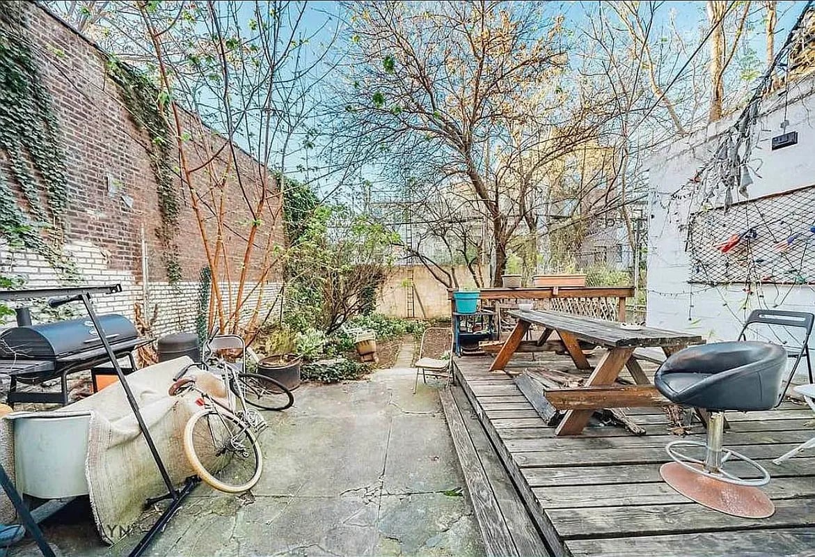 169 Troutman St 2L