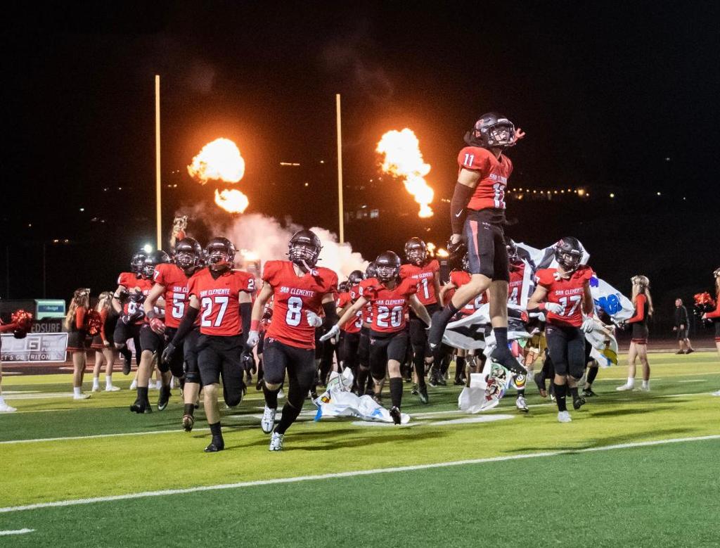 🏈 Orange County High School Football – Playoff Week Preview