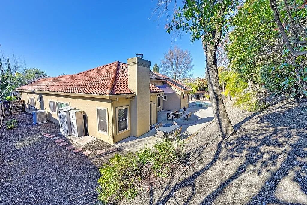 4622 Nassau Ct