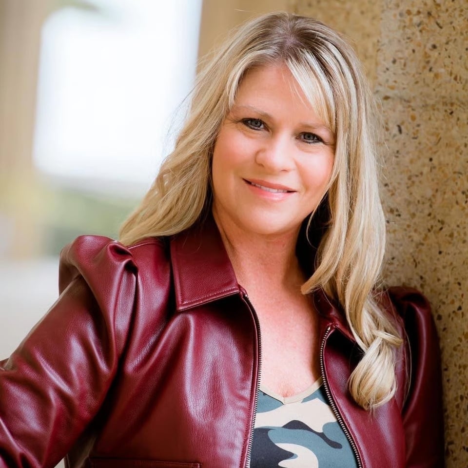 Amy Lazere Old Hickory, TN Real Estate Agent Headshot
