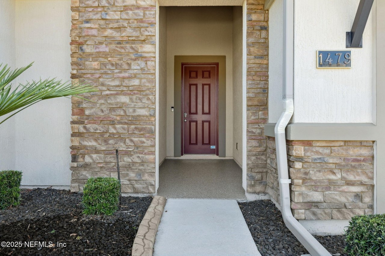 1479 Shadow Creek Dr