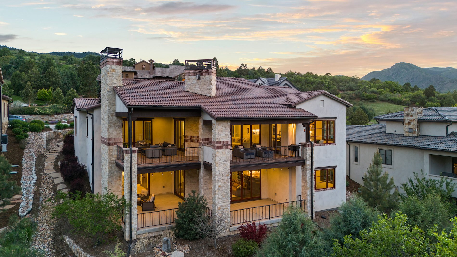 8278 Raphael Lane