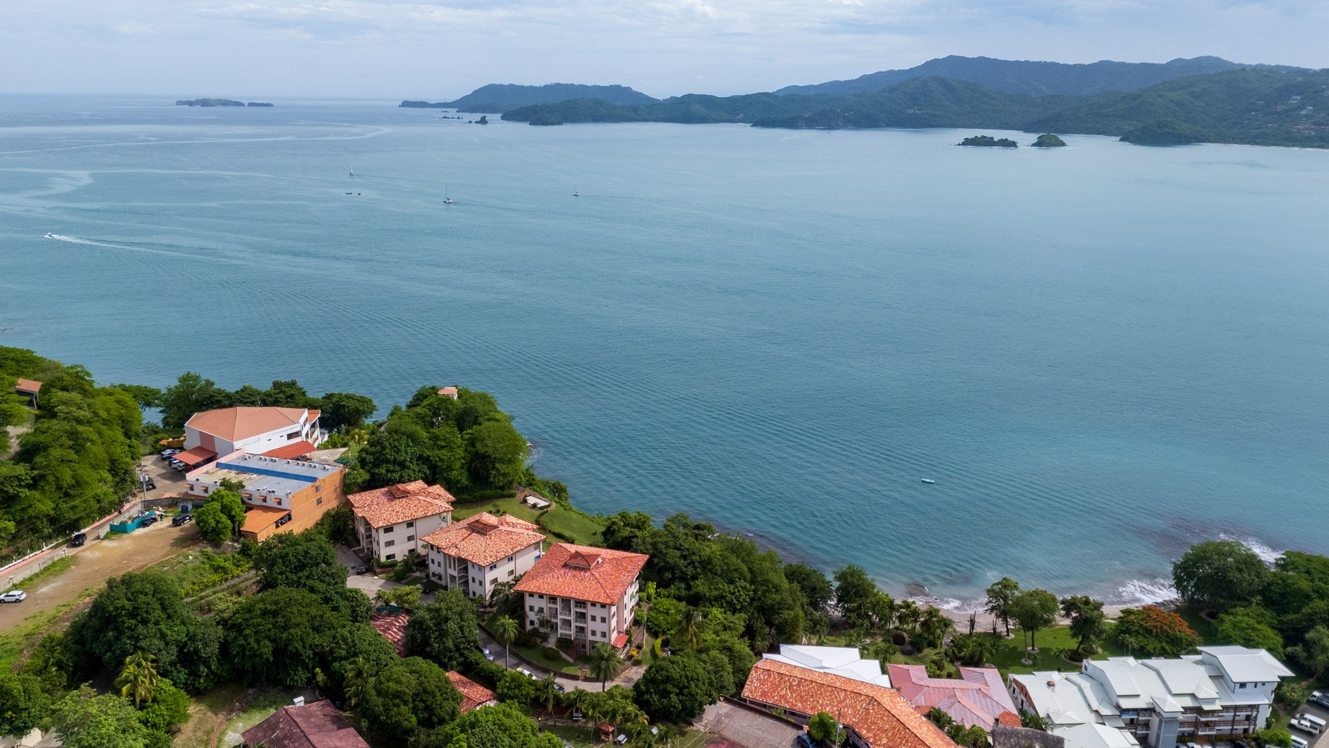 Punta Plata 517 | Ocean View & Beachfront Condo for Sale in Flamingo, Costa Rica