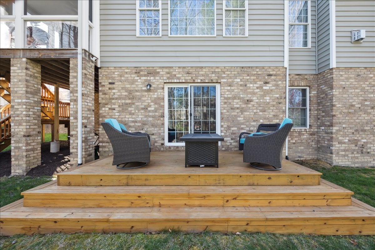 4513 Lake Summer Mews