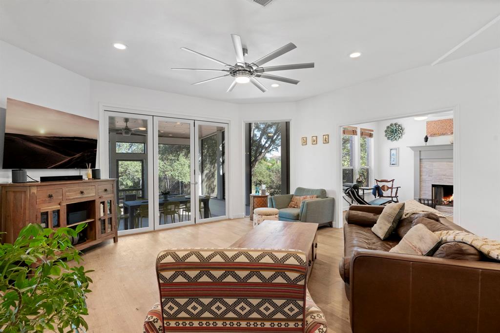 5111 Great Divide DrBee