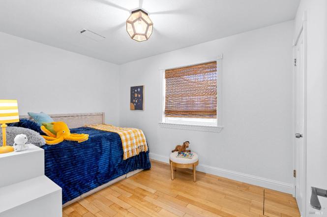 2387 Yajome St