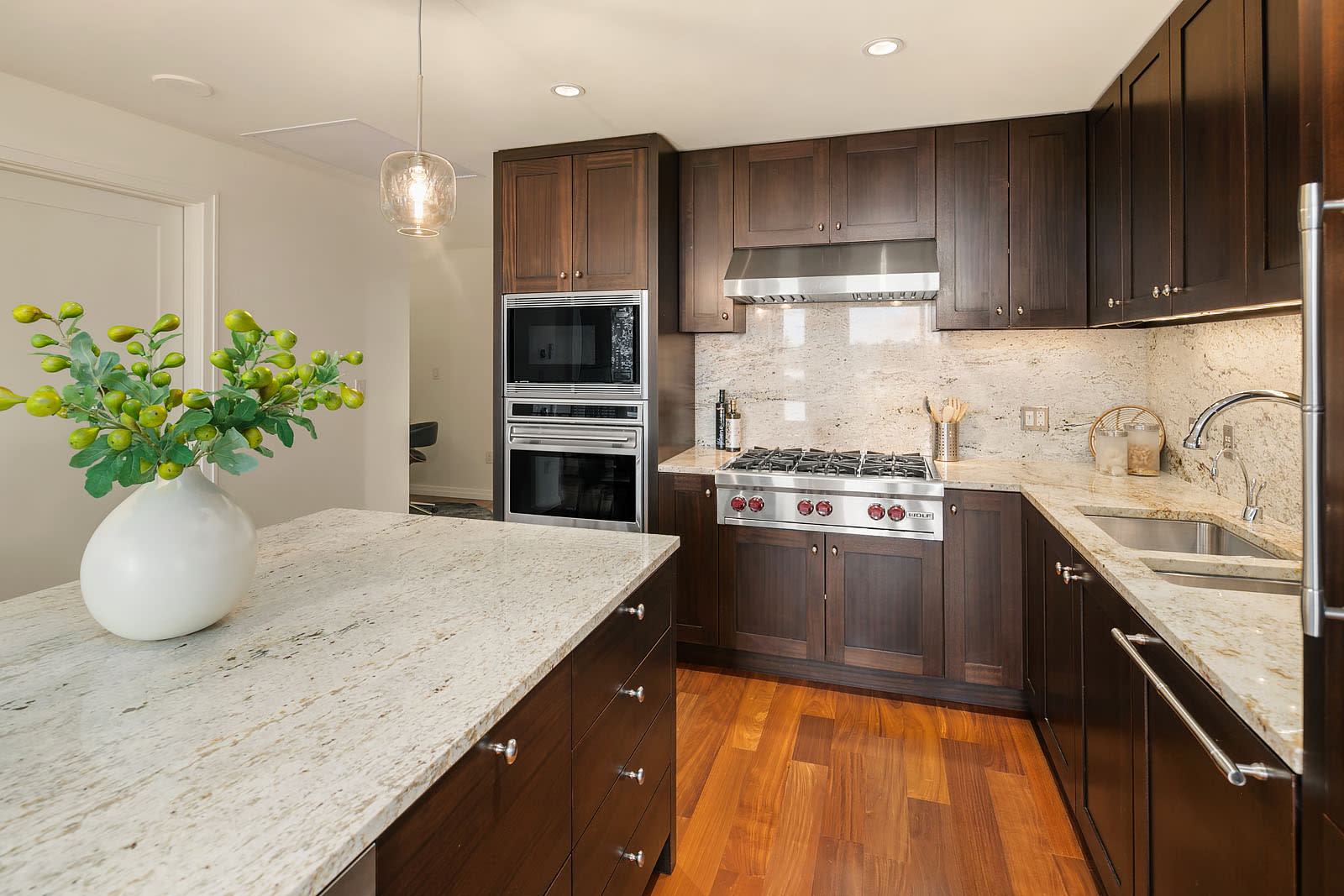 500 106th Avenue NE, Unit 1115
