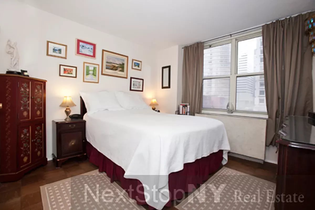 245 East 54th Street #12A