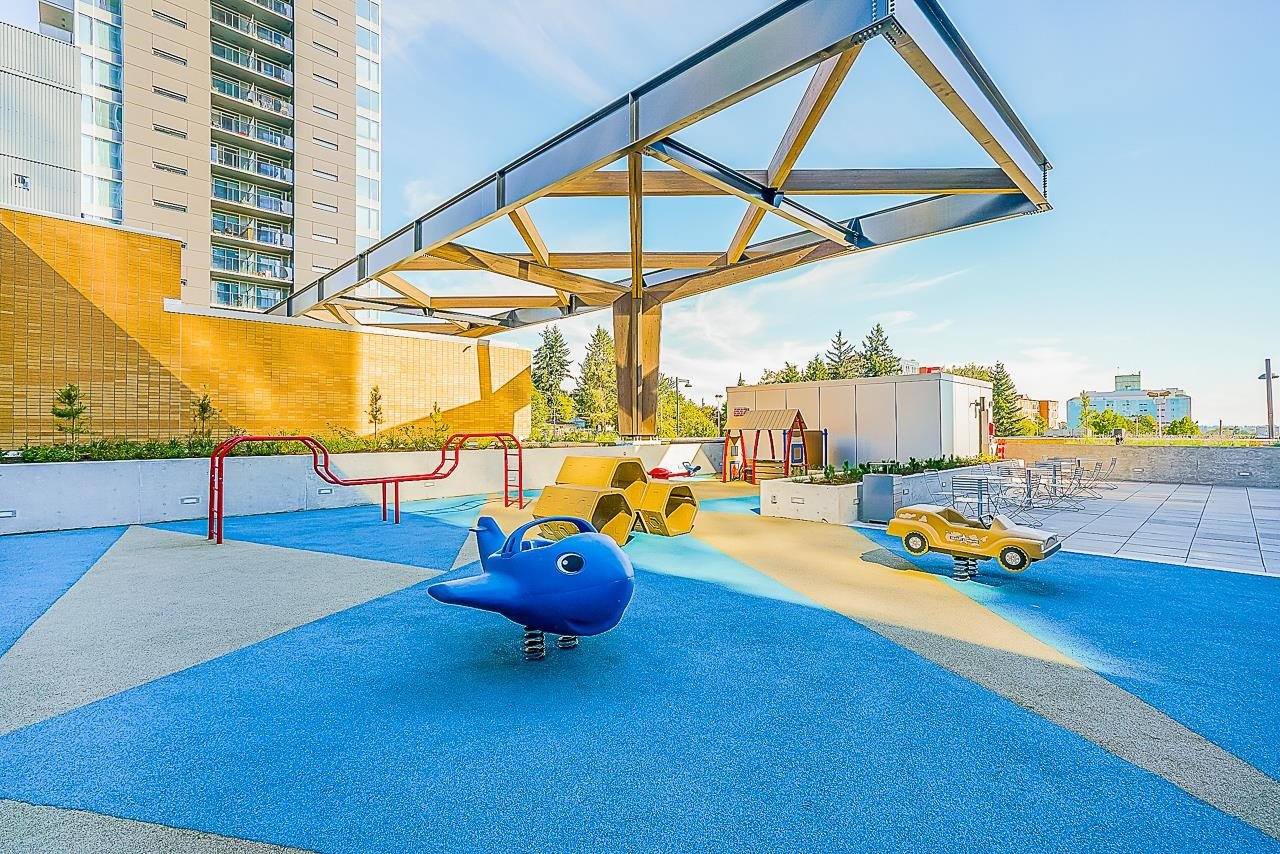 2207-13615 Fraser Hwy