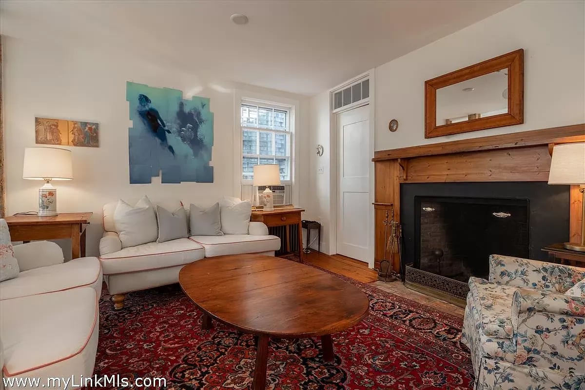 41 Fair St