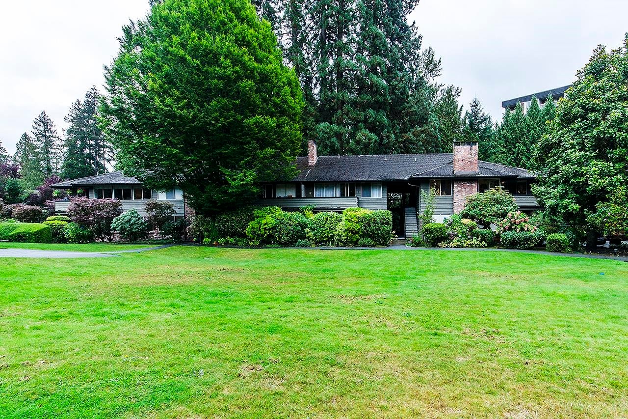 211-235 Keith Road, West Vancouver