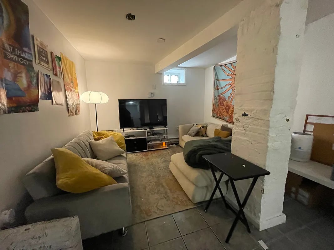 1399 Greene Ave 1B