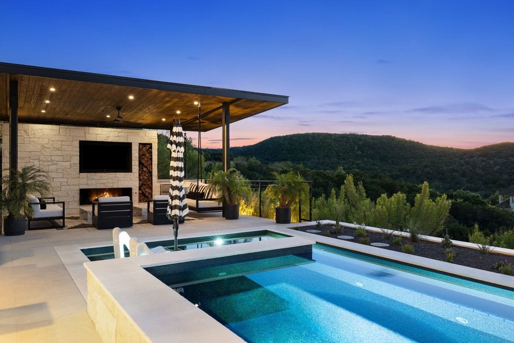 6900 Davenport Divide