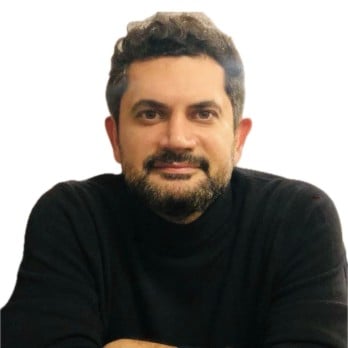 Kasra  Sardroodi 