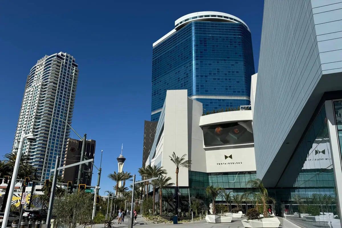 Luxury jewelry brands open stores on Las Vegas Strip