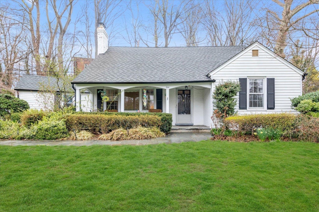 1 Longview Rd