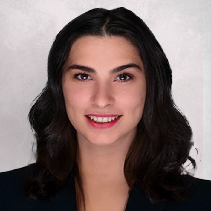 Stephanie Adams Woodbridge Township, NJ Real Estate Agent Headshot