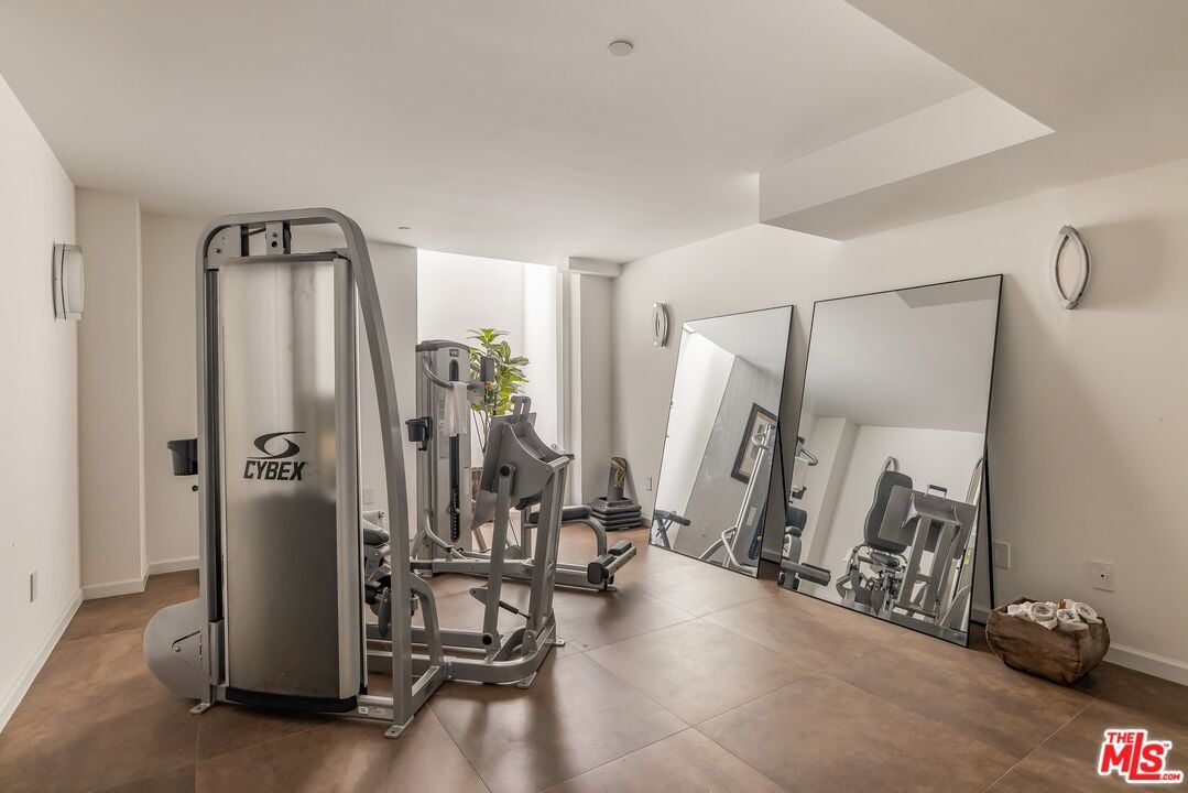 Aurelian Pavilion, W Sunset Blvd, 90049