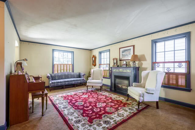 812 Lathrop Ave