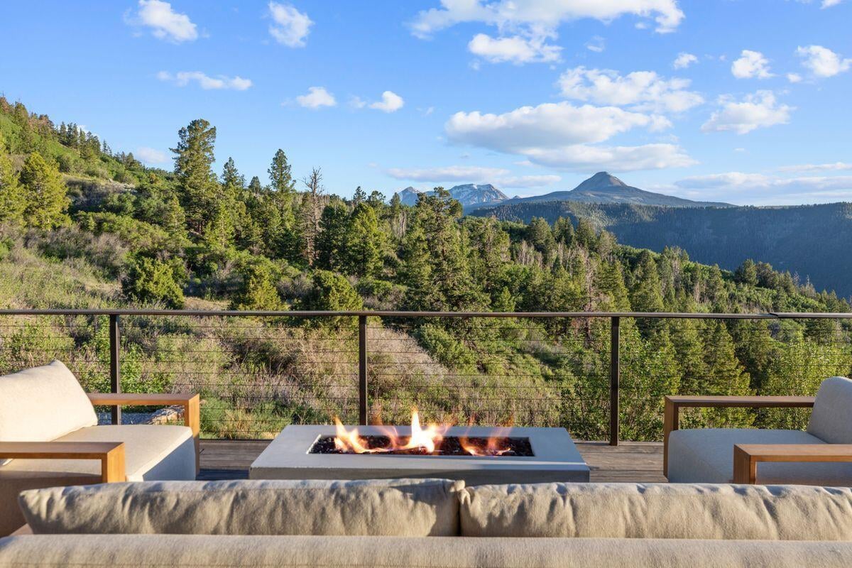 462 Dragon Lode Drive