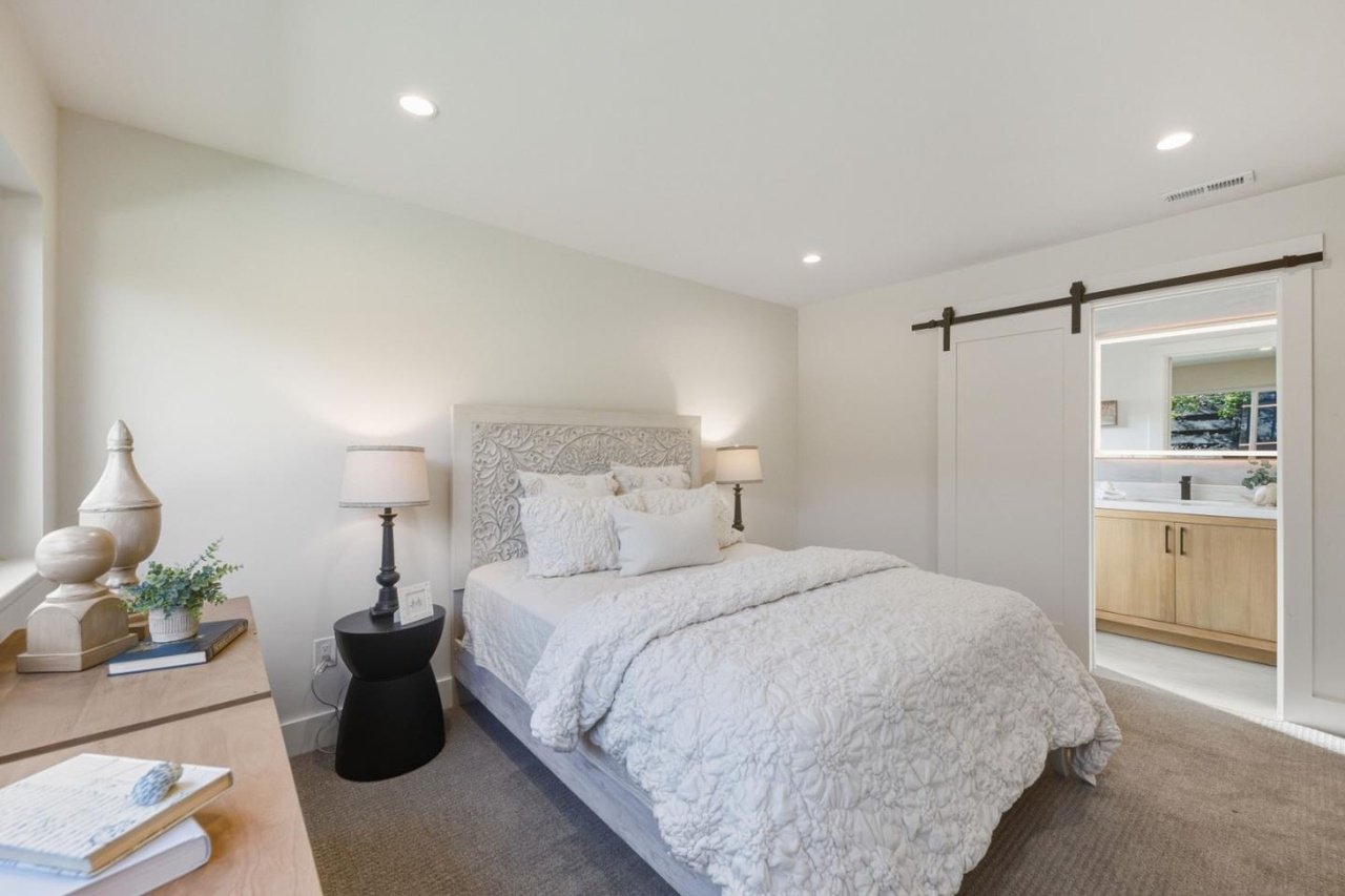 1116 Glenwood Dr, Millbrae