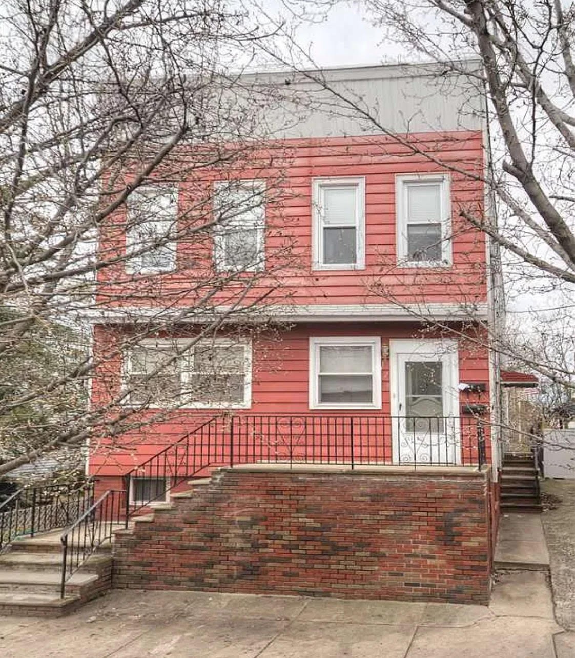 129 Prospect Ave