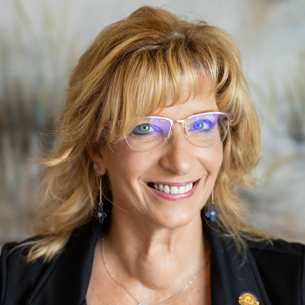 Traci Shoberg